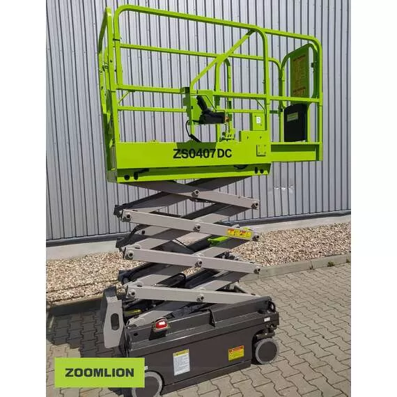 ZOOMLION ZS0407DC 240 кг 4,5 м Подъемник ножничный аккумуляторный в Нижнем Новгороде, Грузоподъемность: 240 кг, Высота подъема, м.: 4.5 м, Тип питания: аккумуляторные (DC), Напряжение: 12 В, Тип батареи: Кислотная, обслуживаемая купить по выгодной цене 100kwatt.ru