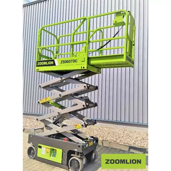 ZOOMLION ZS0808DC 230 кг 8 м Подъемник ножничный аккумуляторный в Нижнем Новгороде, Грузоподъемность: 230 кг, Высота подъема, м.: 8 м, Тип питания: аккумуляторные (DC), Напряжение: 12 В, Тип батареи: Кислотная, обслуживаемая купить по выгодной цене 100kwatt.ru